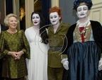 queen-beatrix-with-abromivic